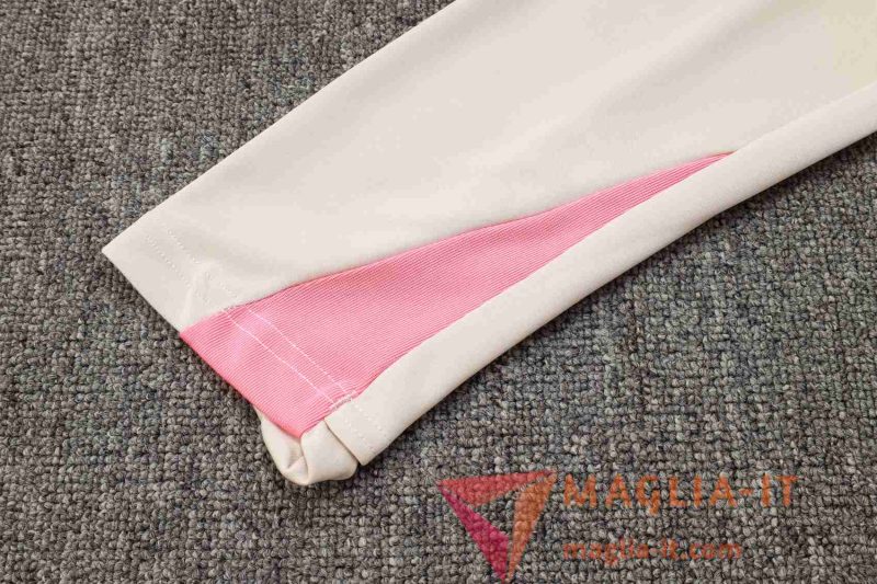 Nuova Insieme Tuta Calcio FC Barcellona Beige/Rosa 2025/2026 - immagine 6