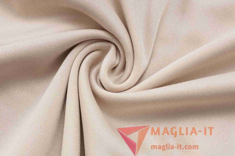 Nuova Insieme Tuta Calcio FC Barcellona Beige/Rosa 2025/2026 - immagine 2