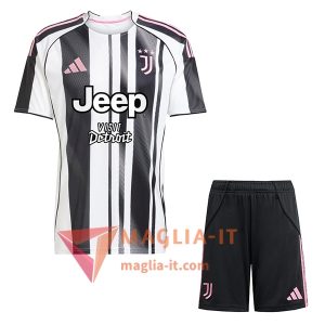 Completo Maglia Juventus Prima + Pantaloncini 2025/2026