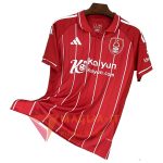 Maglia Calcio Nottingham Forest Prima 2025/26
