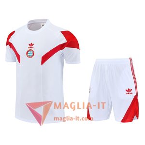 Nuova Kit da Allenamento Bayern Monaco - Maglia + Pantaloncini 2025/2026 Bianco/Rosso
