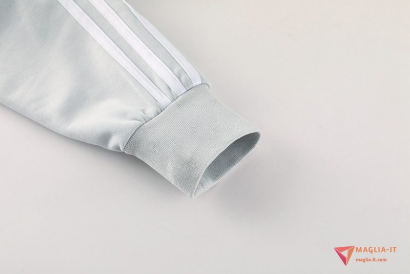 Insieme Giacca Con Cappuccio Tuta Giacca A Vento Real Madrid Grigio/Bianco 2025/2026 - immagine 3